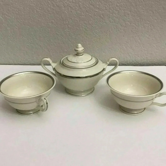 Vintage Castleton St Regis Sugar Bowl & 2 Cup Set - Picture 1 of 9